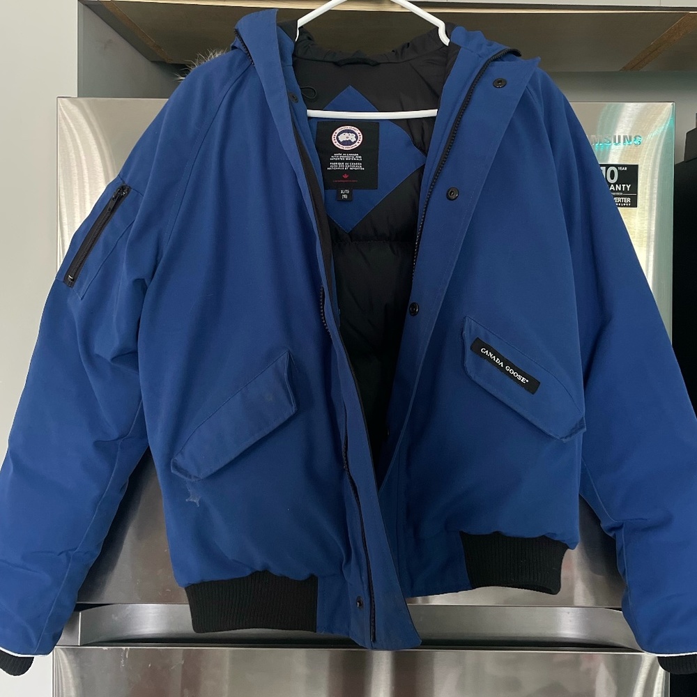 Youth Rundle Bomber Canada Goose Jacket - Picture 2 of 4